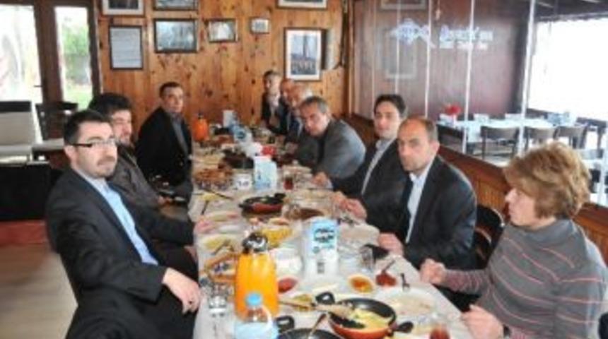 Ak&ccedil;akoca Esnaf Ve Sanatkarlar Odası Başkan Adayı Kaya'dan Basın A&ccedil;ıklaması