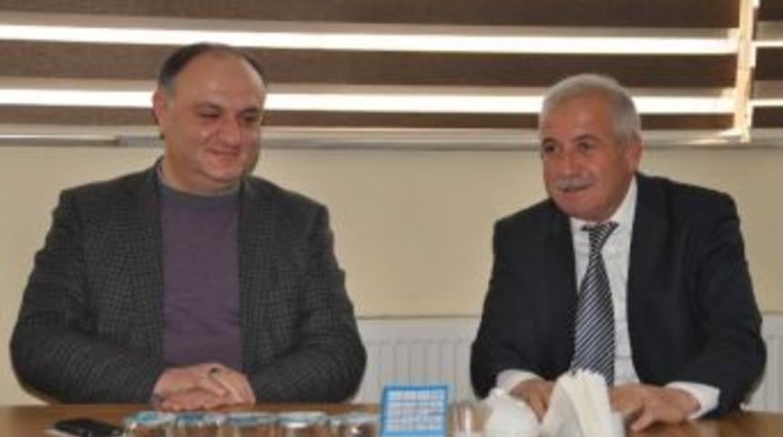 Mhp Başkan Adayı K&uuml;&ccedil;&uuml;k&rsquo;den D&uuml;siad&rsquo;a Ziyaret