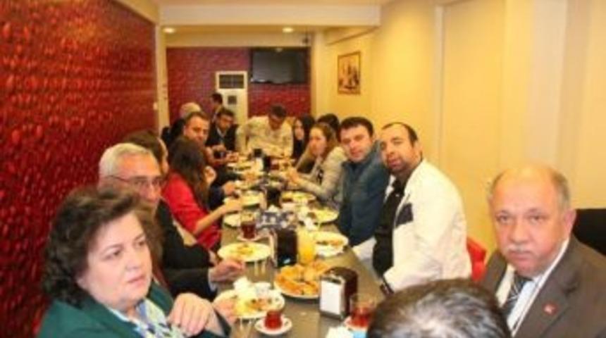 Sungur Turan Basın Mensuplarıyla Buluştu