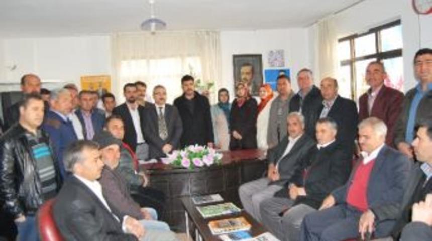 Ak Parti Mut İl&ccedil;e Y&ouml;netimi İlk Toplantısını Yaparak Se&ccedil;im Stardı Verdi