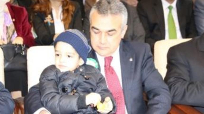 Siyaset Zor Ve Fedakarlık İsteyen Zanaat