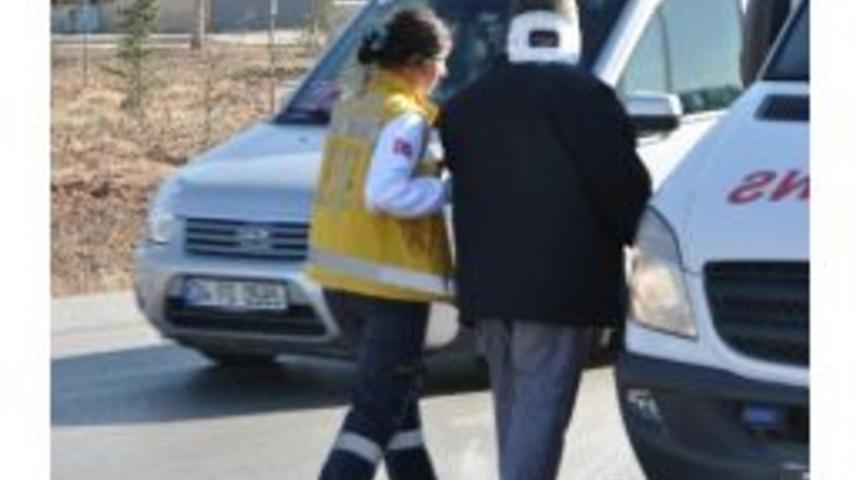 Kırıkkale&rsquo;de Zincirleme Trafik Kazası: 12 Yaralı