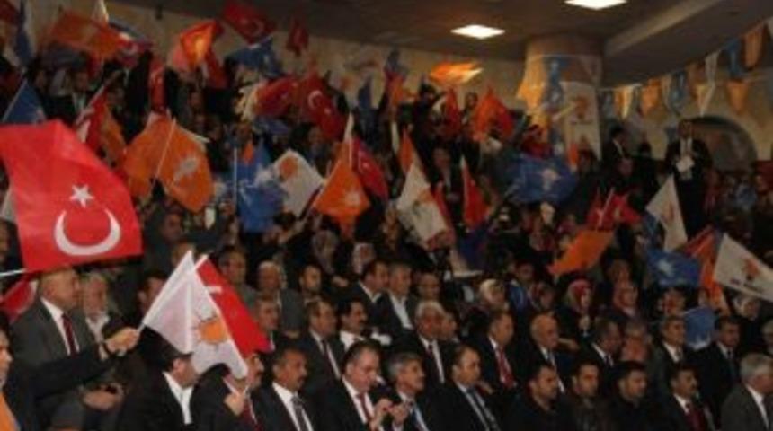 Dışişleri Bakanı Ahmet Davutoğlu: