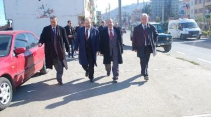 Başkan G&uuml;mr&uuml;k&ccedil;&uuml;oğlu Se&ccedil;im &Ccedil;alışmalarına Hız Kesmeden Devam Ediyor