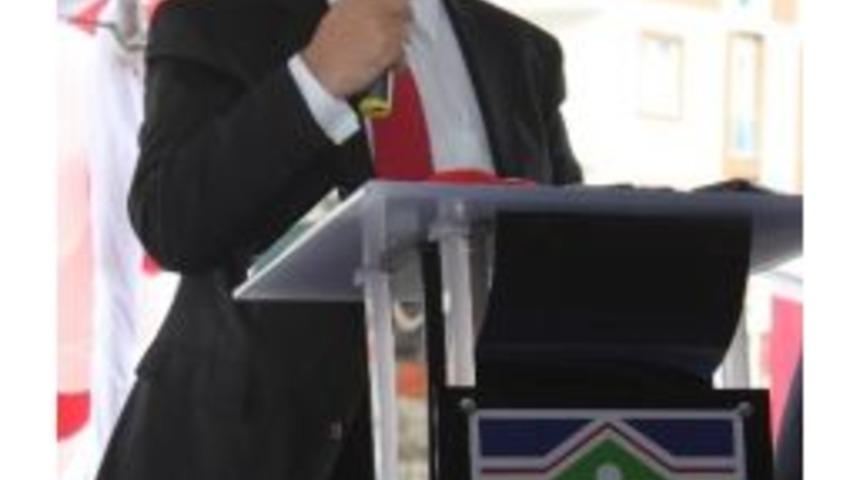 İdris G&uuml;ll&uuml;ce: &ldquo;t&uuml;rkiye&rsquo;de Yaşayan Herkes K&uuml;lt&uuml;rel Saldırıyla Karşı Karşıyadır&rdquo;