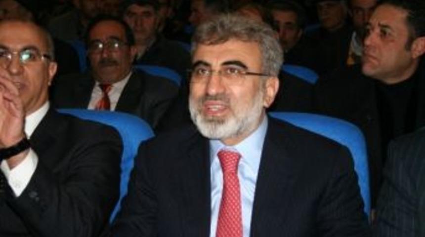 Enerji Ve Tabii Kaynaklar Bakanı Yıldız Kars&rsquo;ta