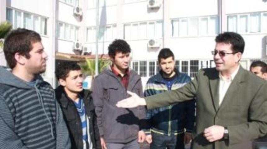 (&ouml;zel Haber) Terc&uuml;man Eşliğinde Ehliyet Sınavı