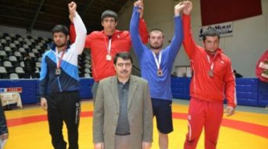 Gen&ccedil;ler G&uuml;reş Grup M&uuml;sabakaları