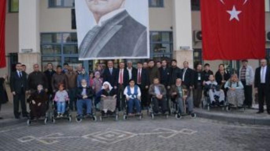 Kula Belediyesi Yine Engelleri Aştı