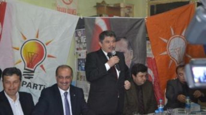 Hemşehrileri Tanrıverdi'yi Bağrına Bastı