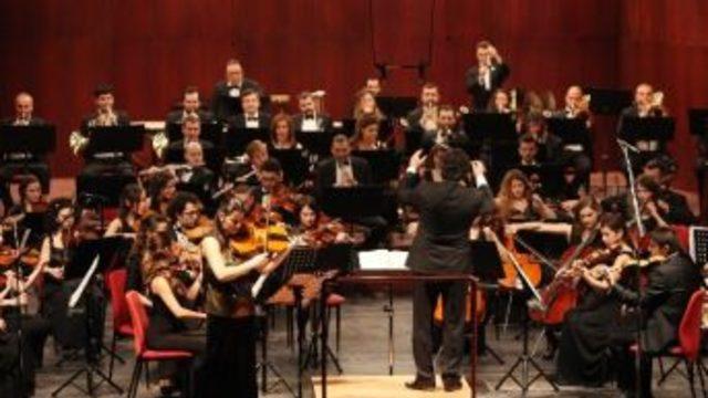 Pehlivanlı’dan Muhteşem Viyola Konseri