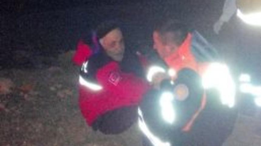 Uşak&rsquo;ta Kaybolan Yaşlı Adam 26 Saat Sonra Bulundu