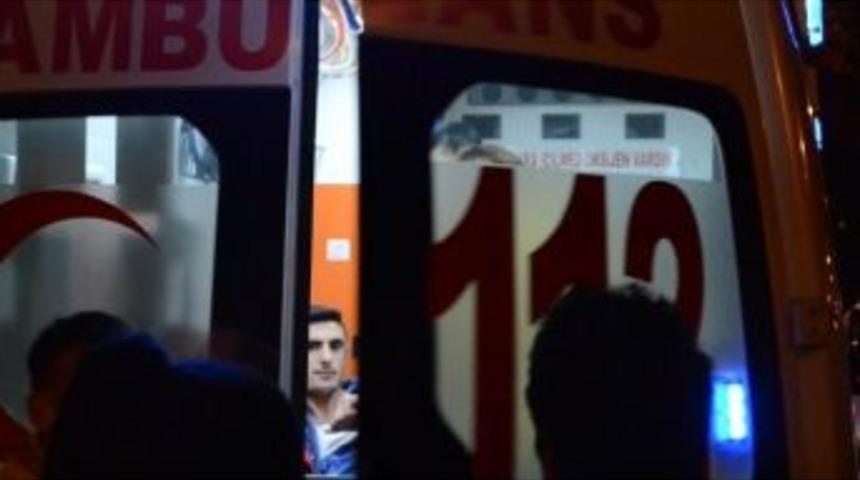 (&ouml;zel Haber) Gen&ccedil;ler Arasında &Ccedil;ıkan Kavgada Kan Aktı