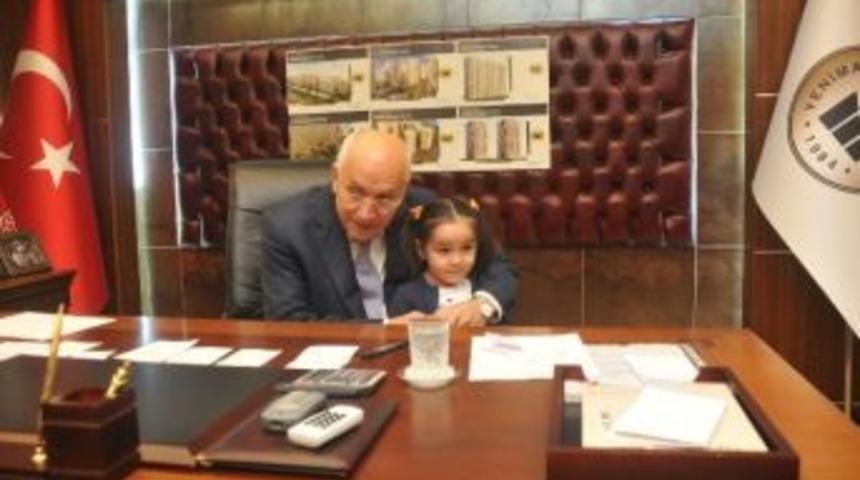 Miniklerle Sıcak Buluşma