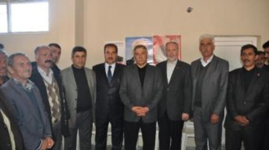 Erkal, Yazıhan&rsquo;da Se&ccedil;im B&uuml;rosu A&ccedil;ılışına Katıldı