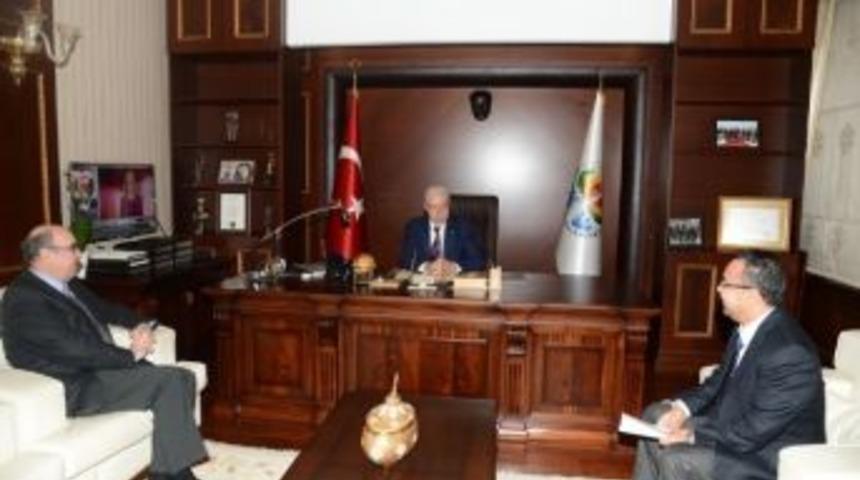 B&uuml;y&uuml;kşehir&rsquo;den Liseler Arası Tiyatro Şenliğine Destek