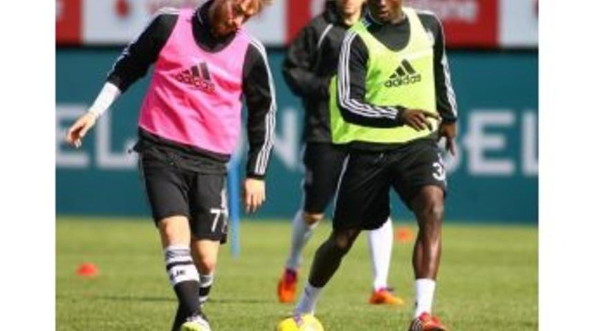 Beşiktaş, Kasımpaşa Ma&ccedil;ının Hazırlıklarını S&uuml;rd&uuml;rd&uuml;