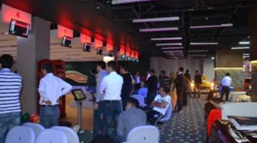 Bowling Turnuvasında Hastaneler Yarıştı