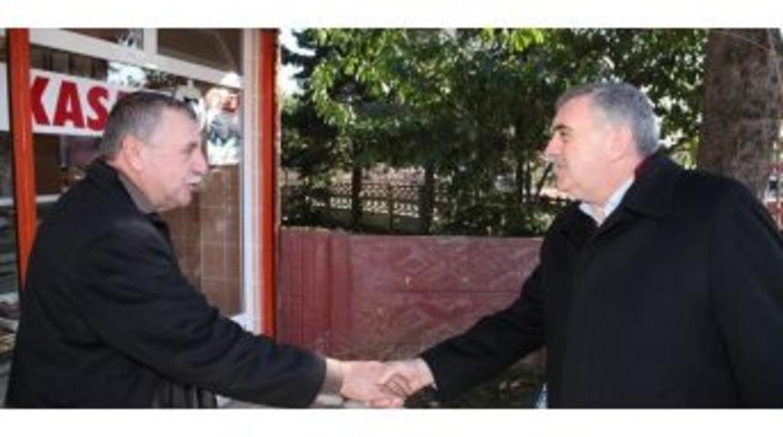 K&uuml;&ccedil;&uuml;cek Ve Batakk&ouml;y Bağlantı Yoluna Asfalt