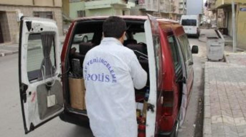 Park Halindeki Dolmuştan Para &Ccedil;aldılar