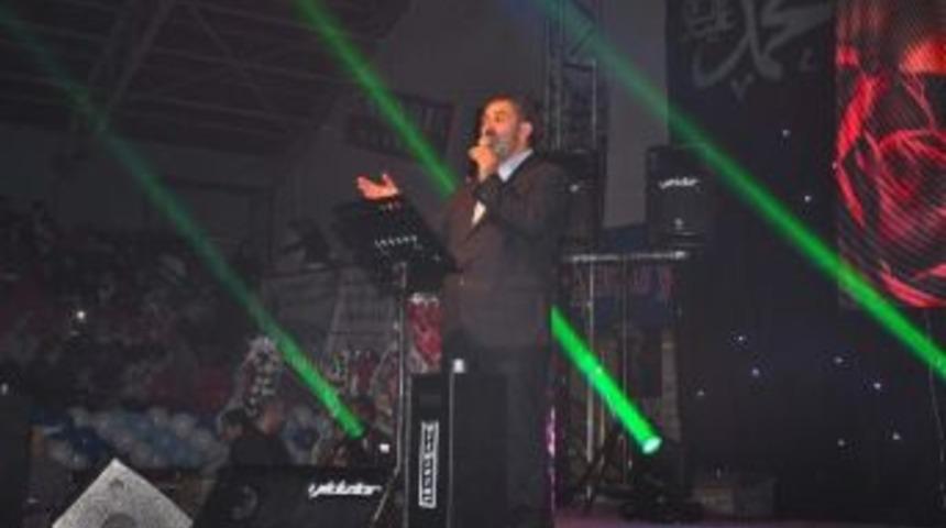 Dursun Ali Erzincanlı Manisa&rsquo;da G&ouml;n&uuml;lleri Fethetti