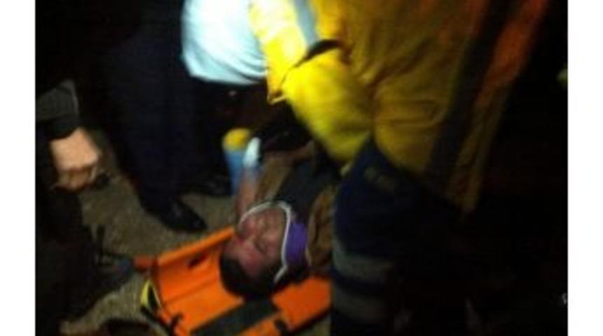 Adıyaman&rsquo;da, Otomobiller &Ccedil;arpıştı: 3 Yaralı