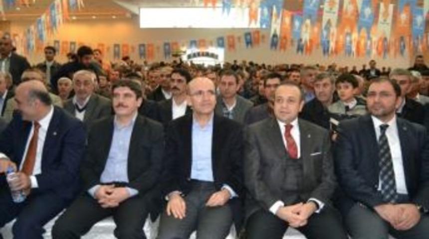 Eski Ab Bakanı Egemen Bağış, Batman&rsquo;da Katıldığı Programda 17 Aralık Operasyonunu Değerlendirdi