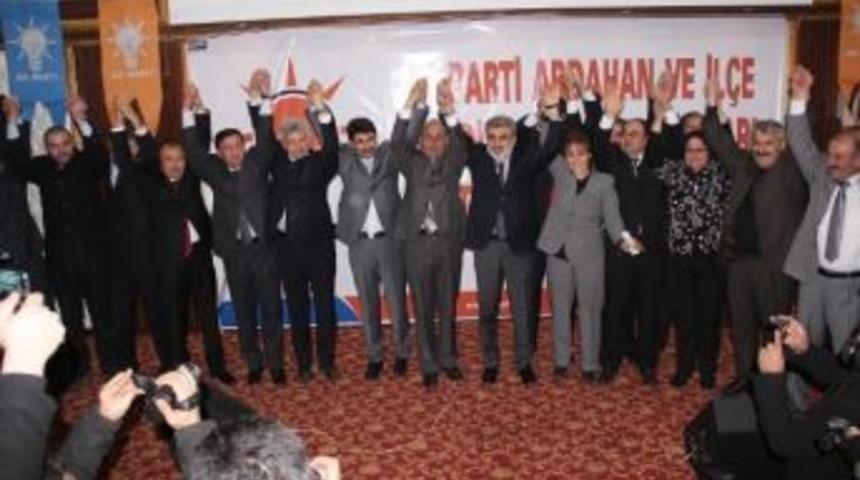 Ak Parti&rsquo;de Coşkulu Tanıtım