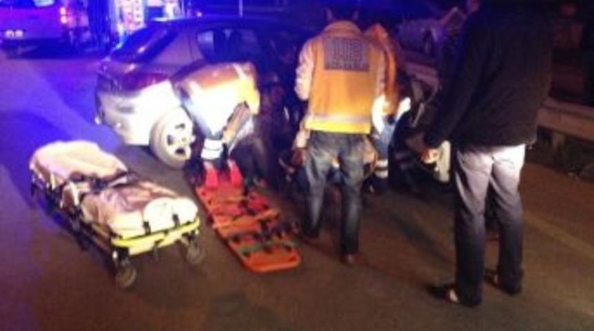 Sakarya&rsquo;da Trafik Kazası: 2 Yaralı