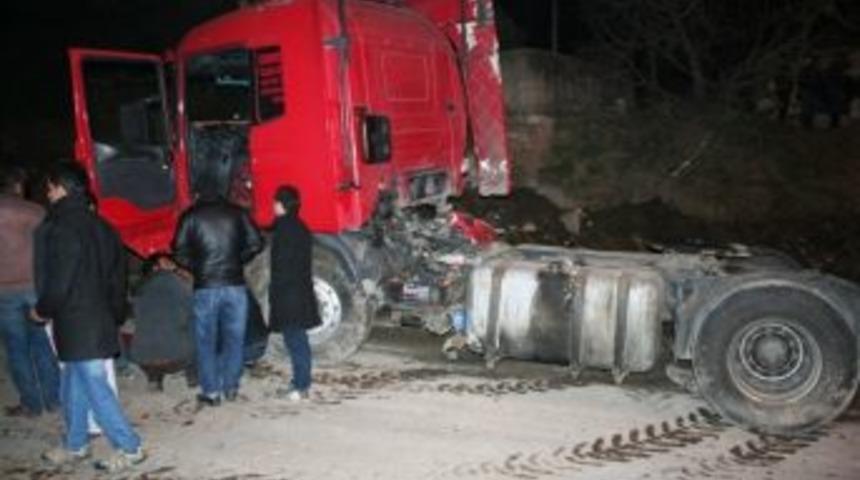 Reyhanlı&rsquo;da Trafik Kazası: 1 &Ouml;l&uuml; 1 Yaralı