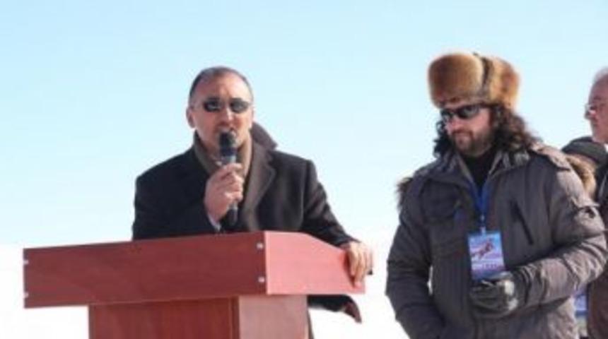 &Ccedil;ıldır 2.altın At Kış Festivalinde Renkli G&ouml;r&uuml;nt&uuml;ler