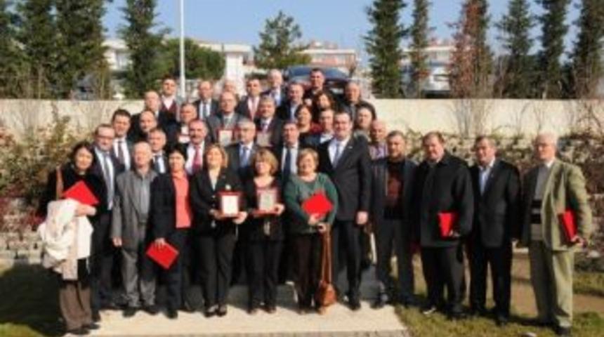 &Uuml;nal Baysan&rsquo;dan Muhtarlara Teşekk&uuml;r