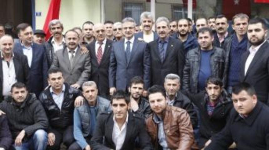 Başkan K&ouml;şker'in Dernek Ziyaretleri S&uuml;r&uuml;yor