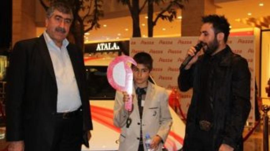 2 Bin 500 Tl'lik Alışverişle 120 Bin Tl'lik Araba Sahibi Oldu