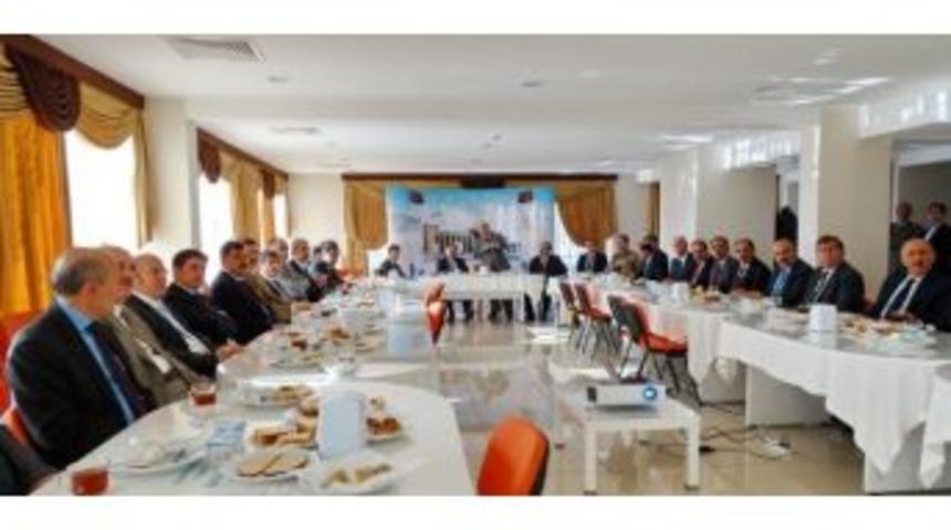 Erzurum Valiliği Tarafından D&uuml;zenlenen Aylık Değerlendirme Toplantısı