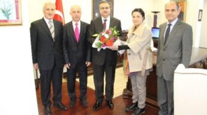 Karadeniz Ereğlisi D&uuml;zceliler Derneğinden, Vali Su&rsquo;ya Ziyaret