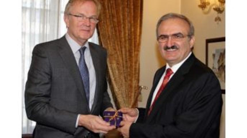 Almanya B&uuml;y&uuml;kel&ccedil;isi Pohl: "bursa'yı Seviyorum"