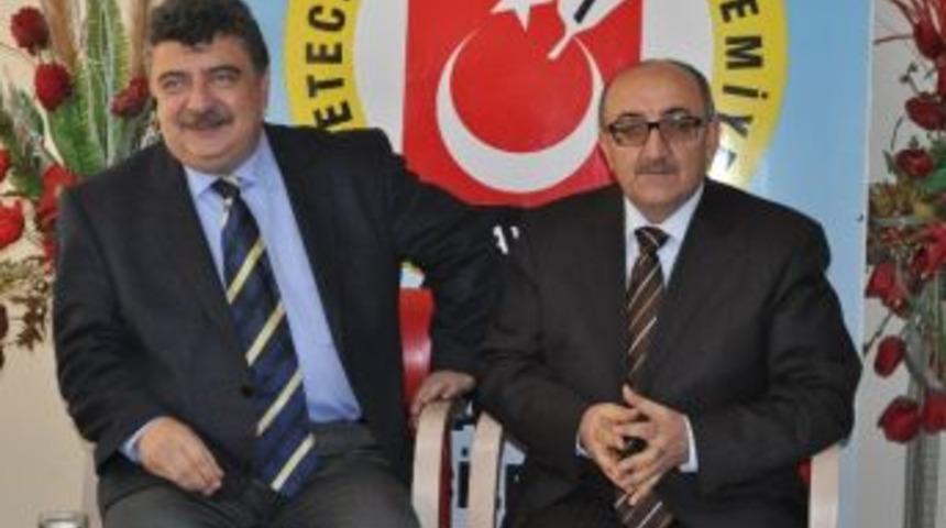 Chp Kayseri B&uuml;y&uuml;kşehir Belediye Başkanı Adayı Osman &Ccedil;ilsal'dan Gazeteciler Cemiyetine Ziyaret