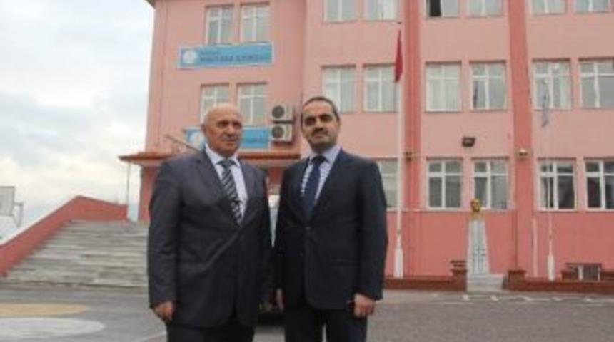 &Ccedil;atısı Yanan Okul&rsquo;da Eğitim &Ouml;ğretim Yeniden Başladı