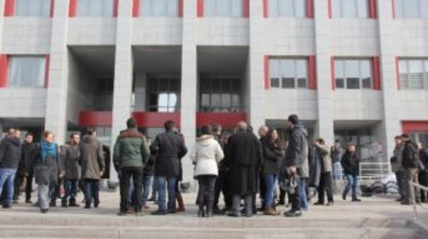 Gezi Parkı Olaylarının T&uuml;rkiye&rsquo;deki Son Tutuklu Sanıkları Tahliye Oldu