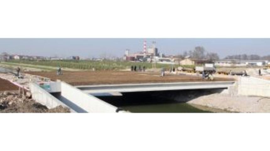 Yeni K&ouml;pr&uuml; Tamamlanıyor