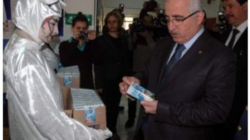 Eskişehir&rsquo;de &lsquo;okul S&uuml;t&uuml; Dağıtım Programı&rsquo; Başladı