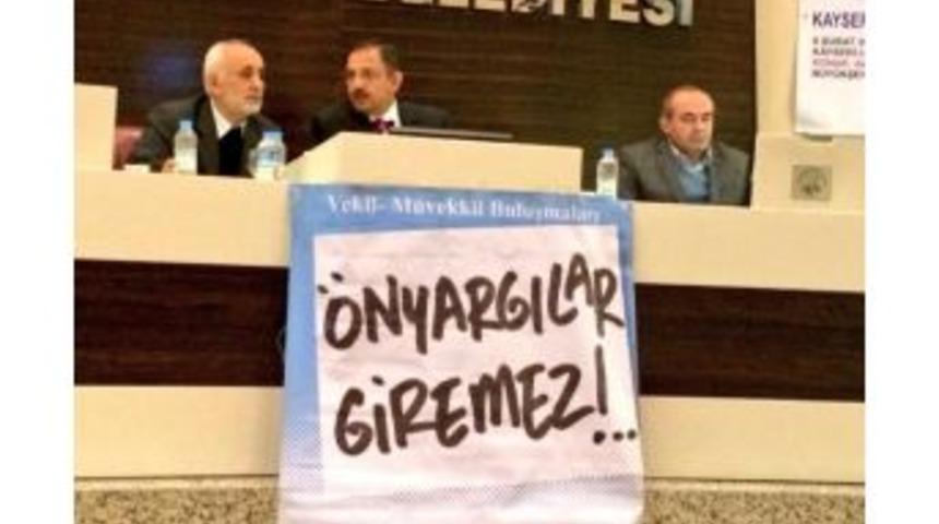 Kayseri K&uuml;&ccedil;&uuml;k Millet Meclisi, &Ouml;zhaseki&rsquo;yi Konuk Etti