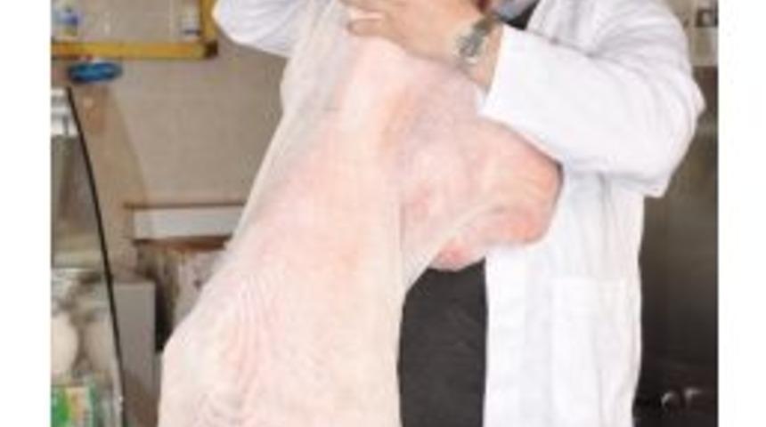 &Ccedil;alınan Hastalıklı Etler Kasaplara İntikal Etmemiş