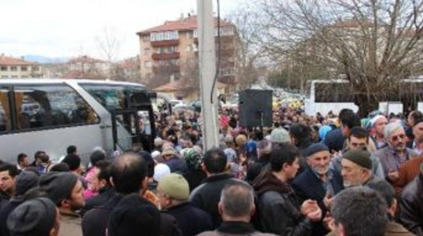 Bolu&rsquo;da Umre Yolcuları Uğurlandı