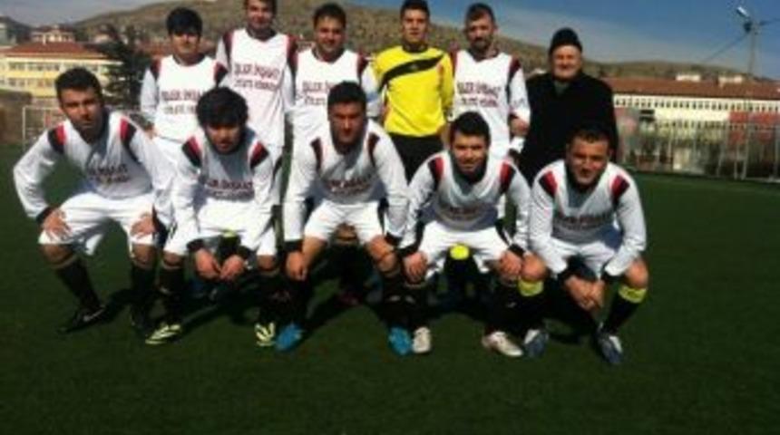 Sarayspor: 3 Yerk&ouml;y K&ouml;seli Bağlarbaşıspor:1
