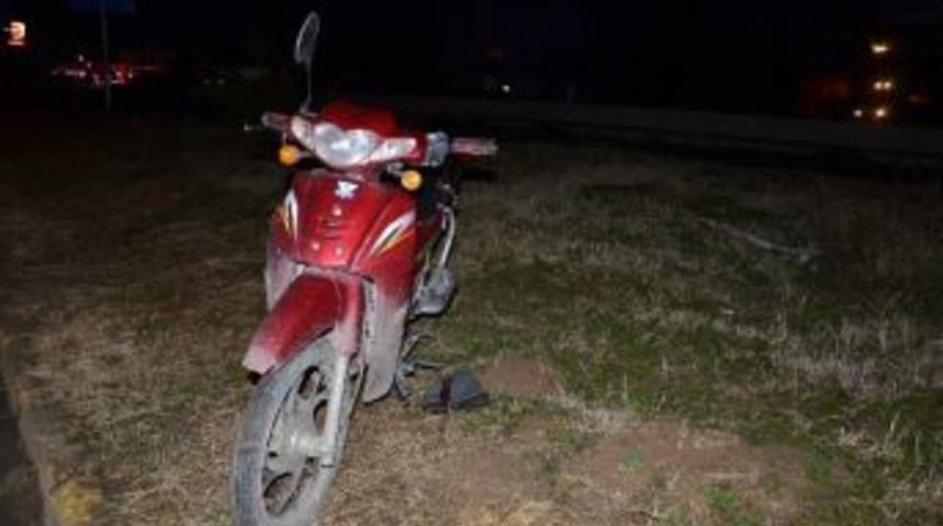 Otomobil İle Motosiklet &Ccedil;arpıştı: 1 Yaralı