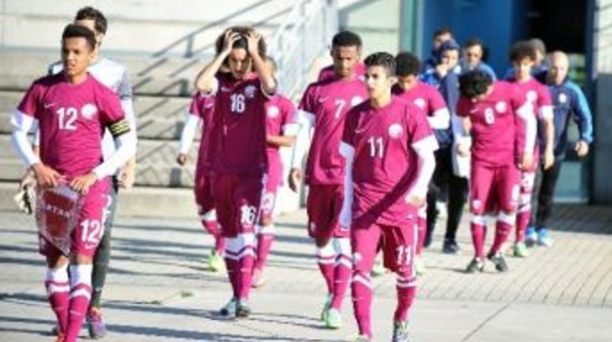 Şişli Anadoluspor, Dostluk Ma&ccedil;ında U19 Katar Milli Takımı'na 3-0 Mağlup Oldu