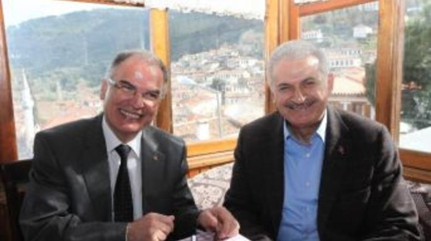 Binali Yıldırım'ın Şirince Keyfi