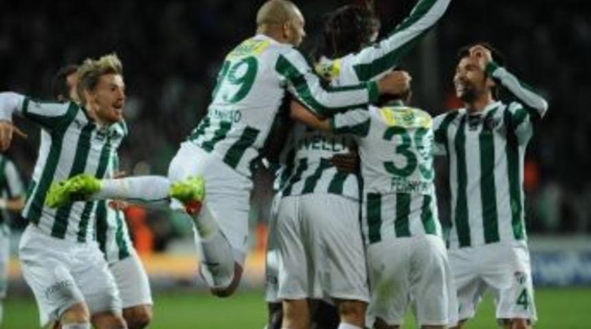 Bursaspor Liderlik Peşinde